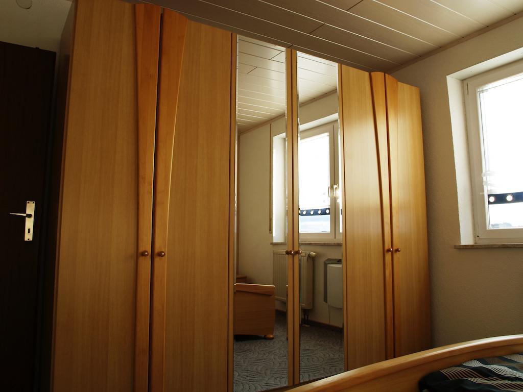 Ferienwohnung Beate 1 Ziemetshausen Szoba fotó